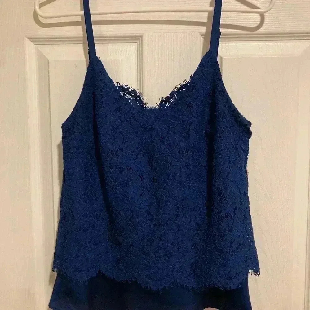 White House Black Market Lace Tank Sleeveless Blouse Top Royal Blue Sz. 0 - Picture 3 of 6